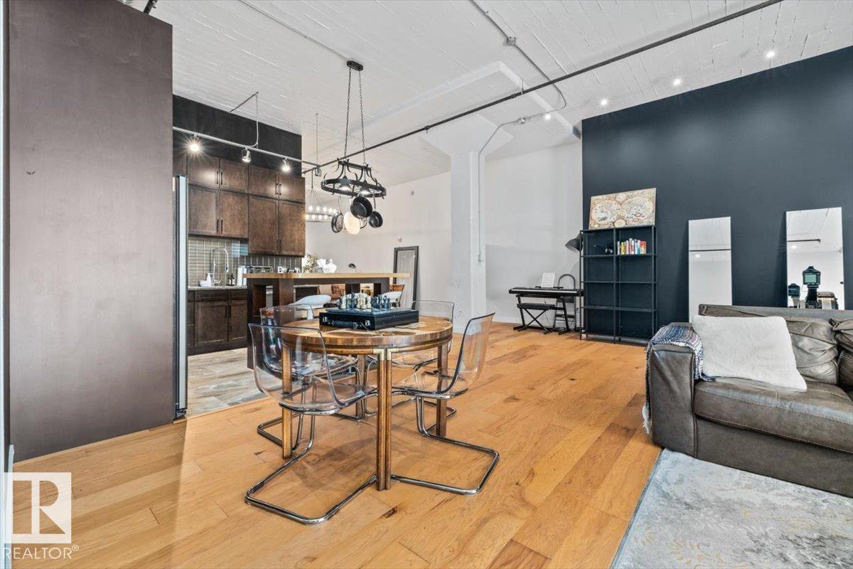 #237 10309 107 St Nw Property Photo 13