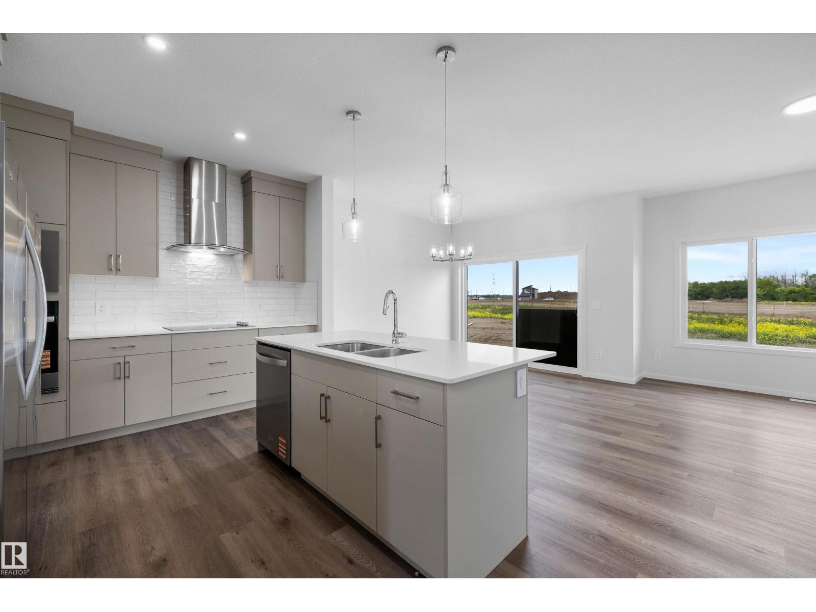 15744 7 St Ne Property Photo 7