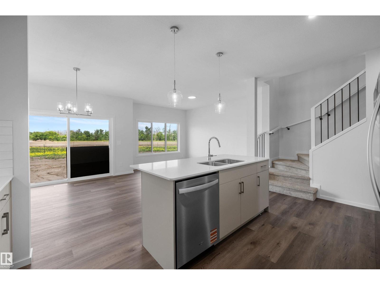 15744 7 St Ne Property Photo 11