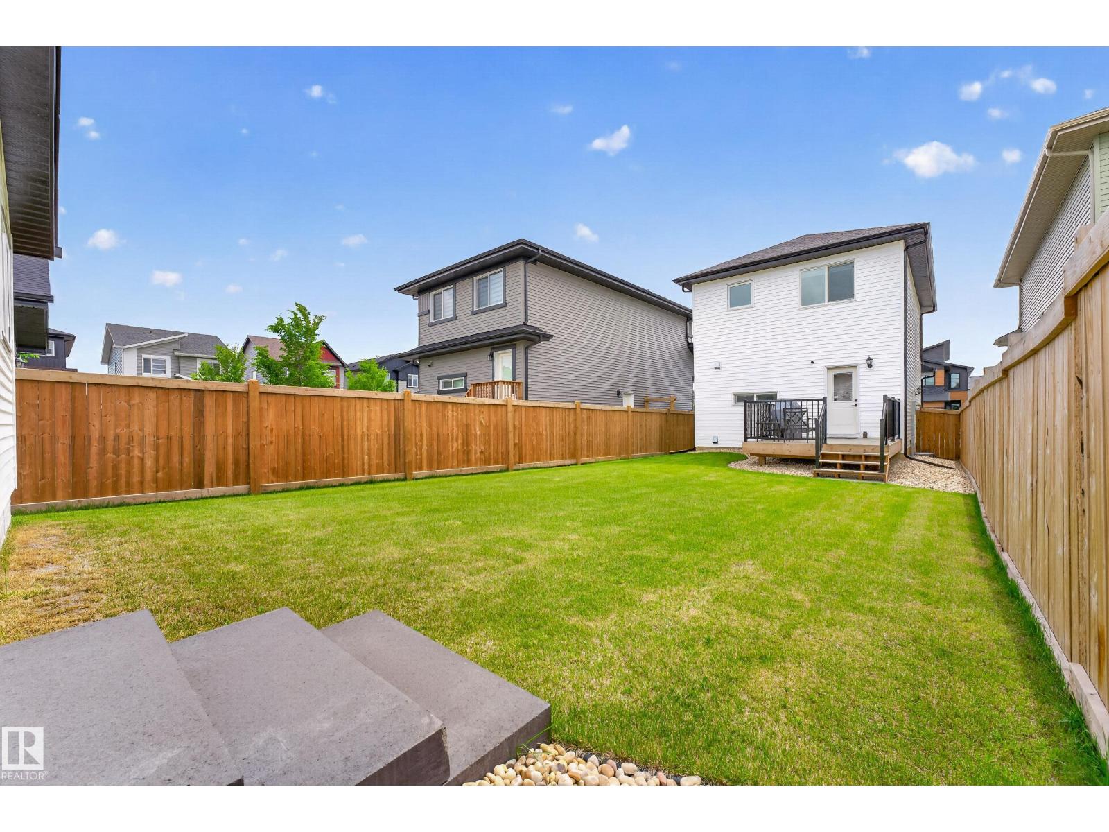 104 Kidd Cr Property Photo 43