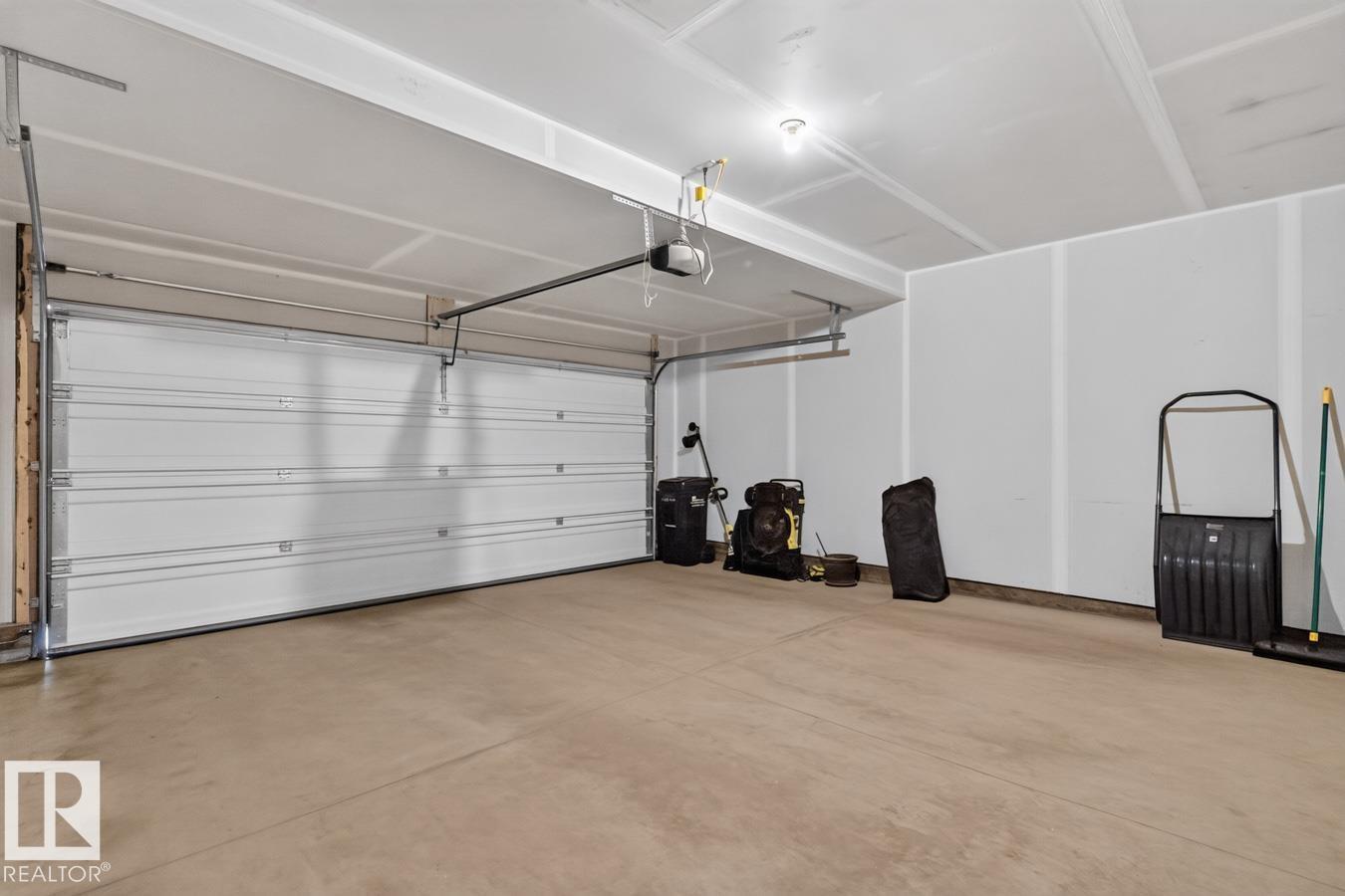 1022 Hearthstone Bv Property Photo 39