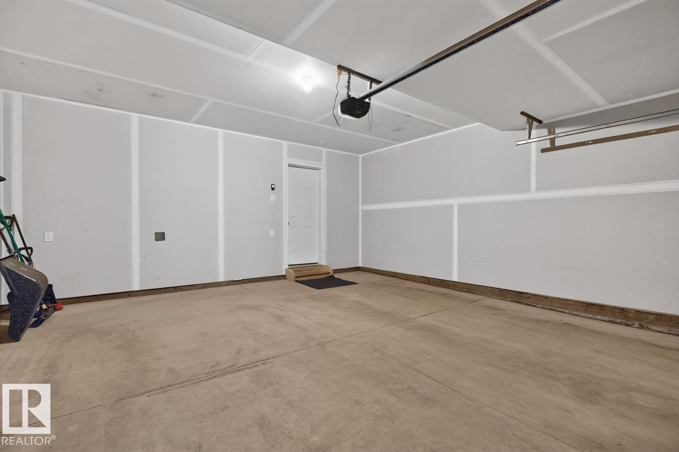 1022 Hearthstone Bv Property Photo 40