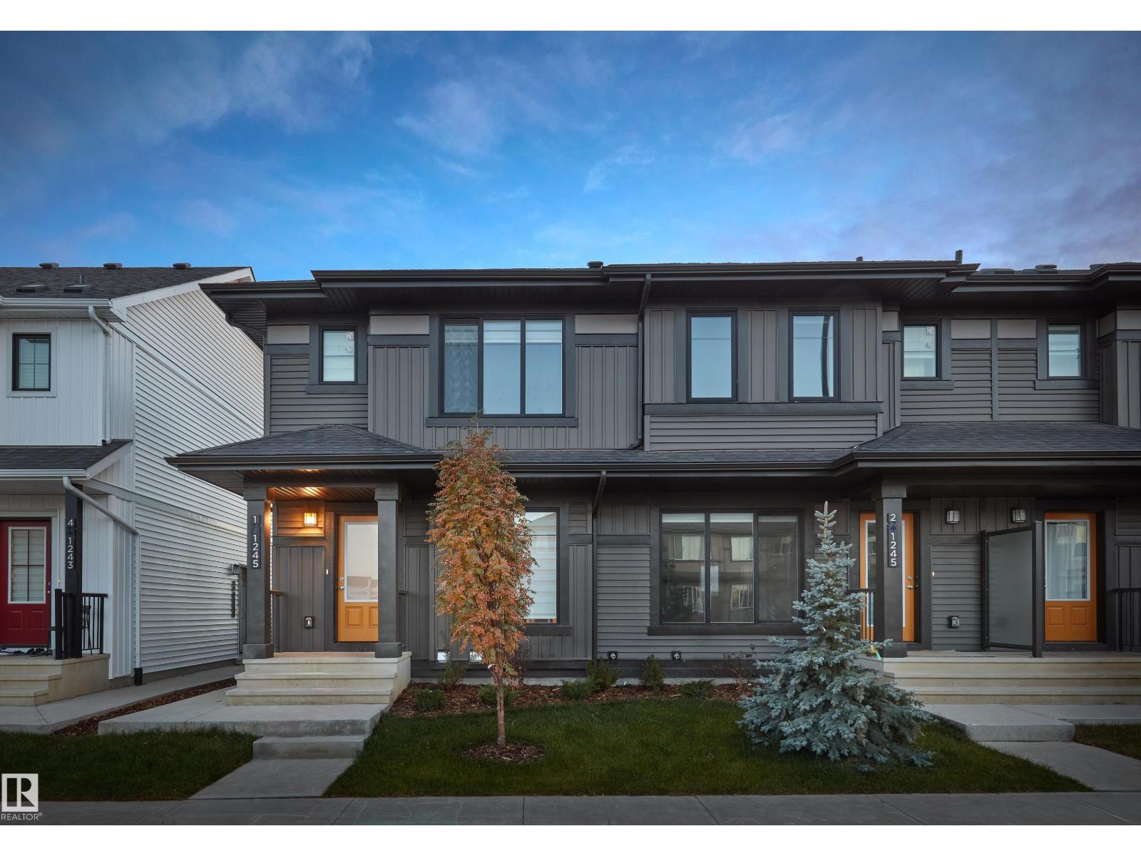 #4 18640 18 AV NW