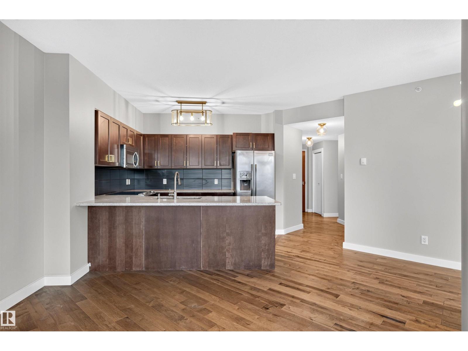 #2902 10152 104 St Nw Property Photo 6