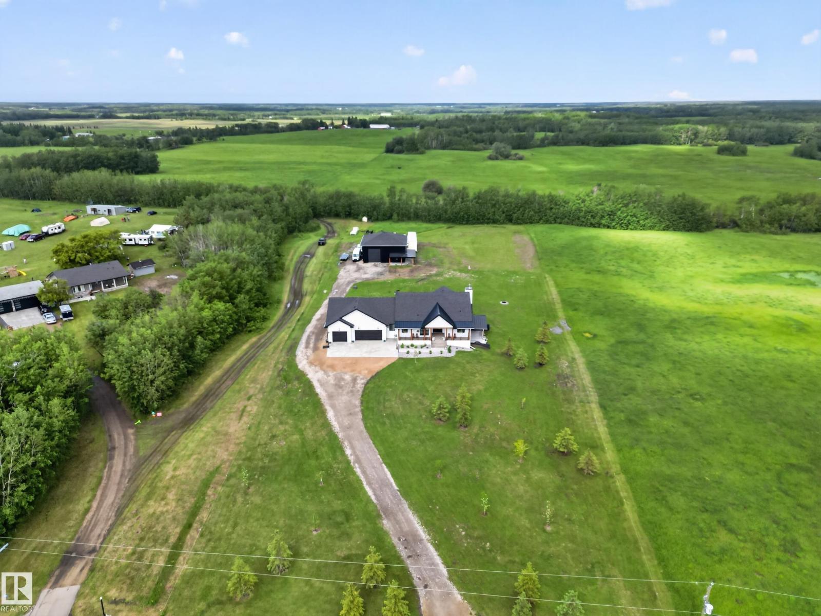 #155 22111 Twp Road 510 Property Photo 2