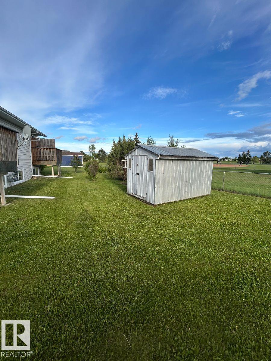 10503a 109 St Property Photo 2