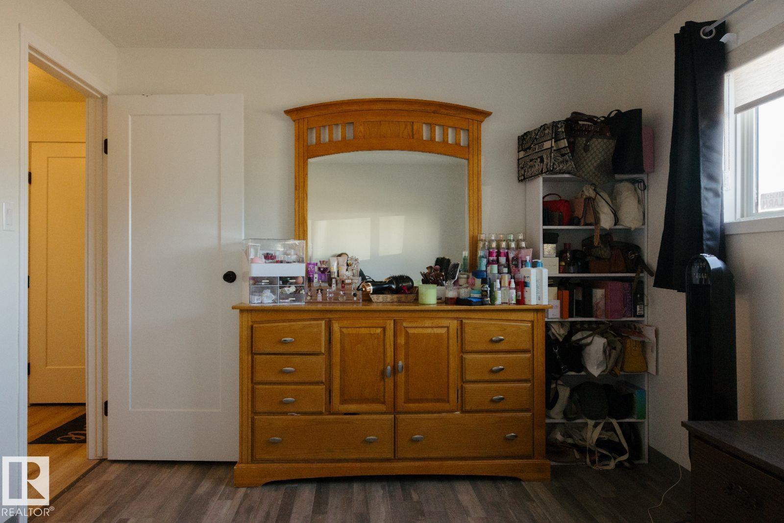 10503a 109 St Property Photo 17