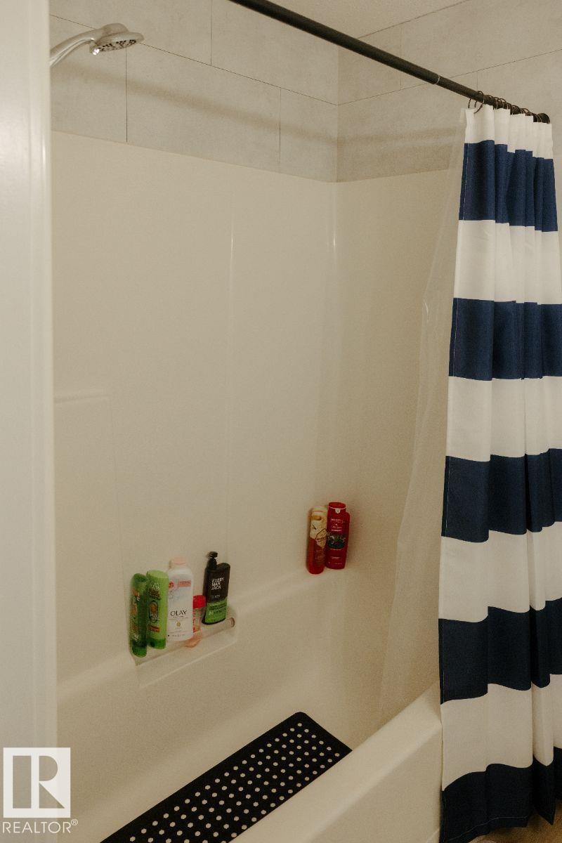 10503a 109 St Property Photo 23