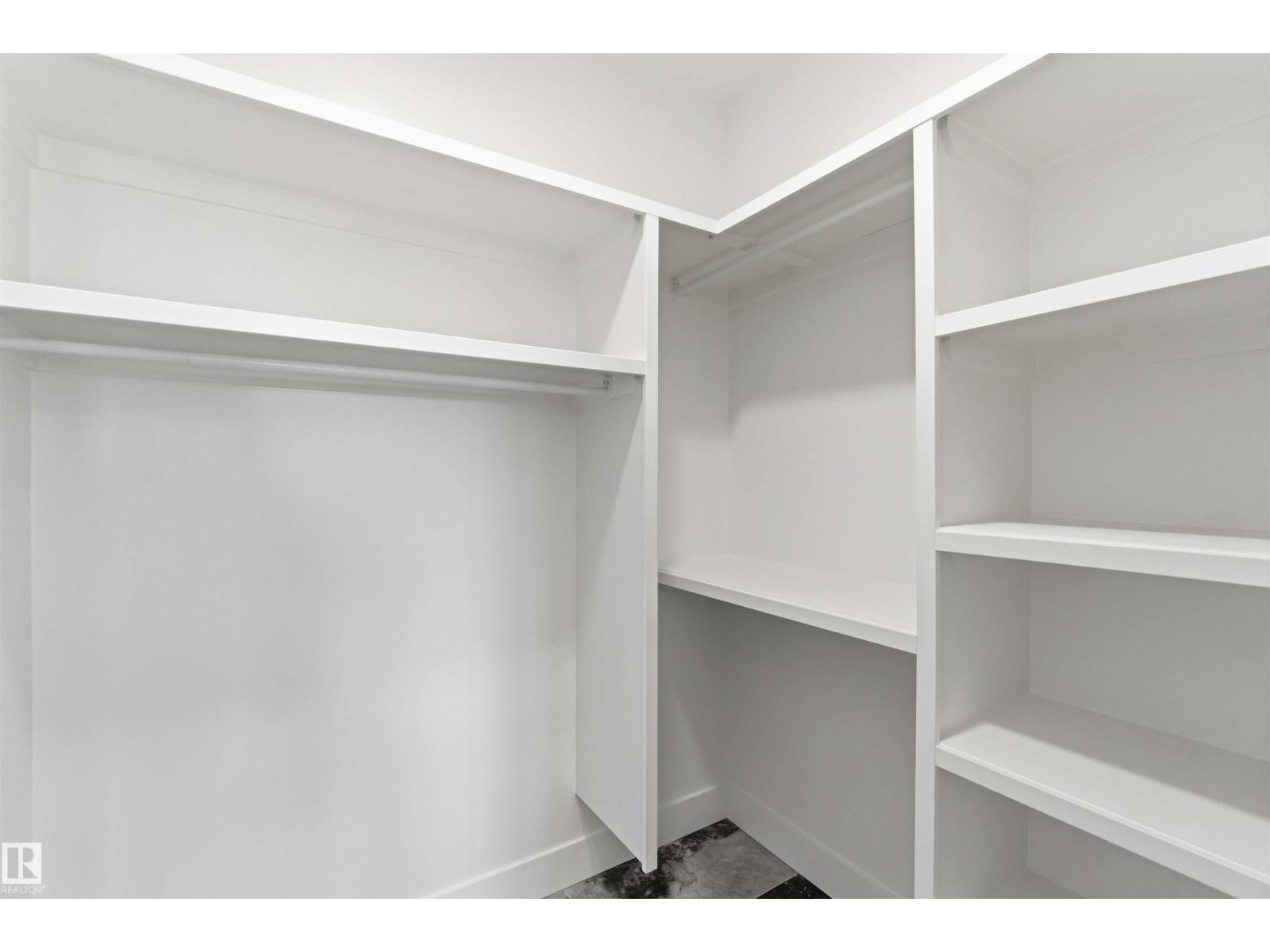 415 Pine Pt Property Photo 51