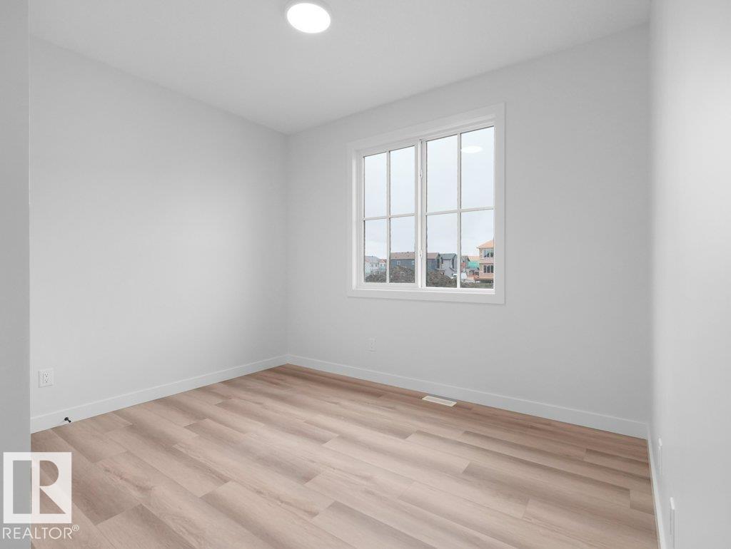 18719 130 St Nw Property Photo 6
