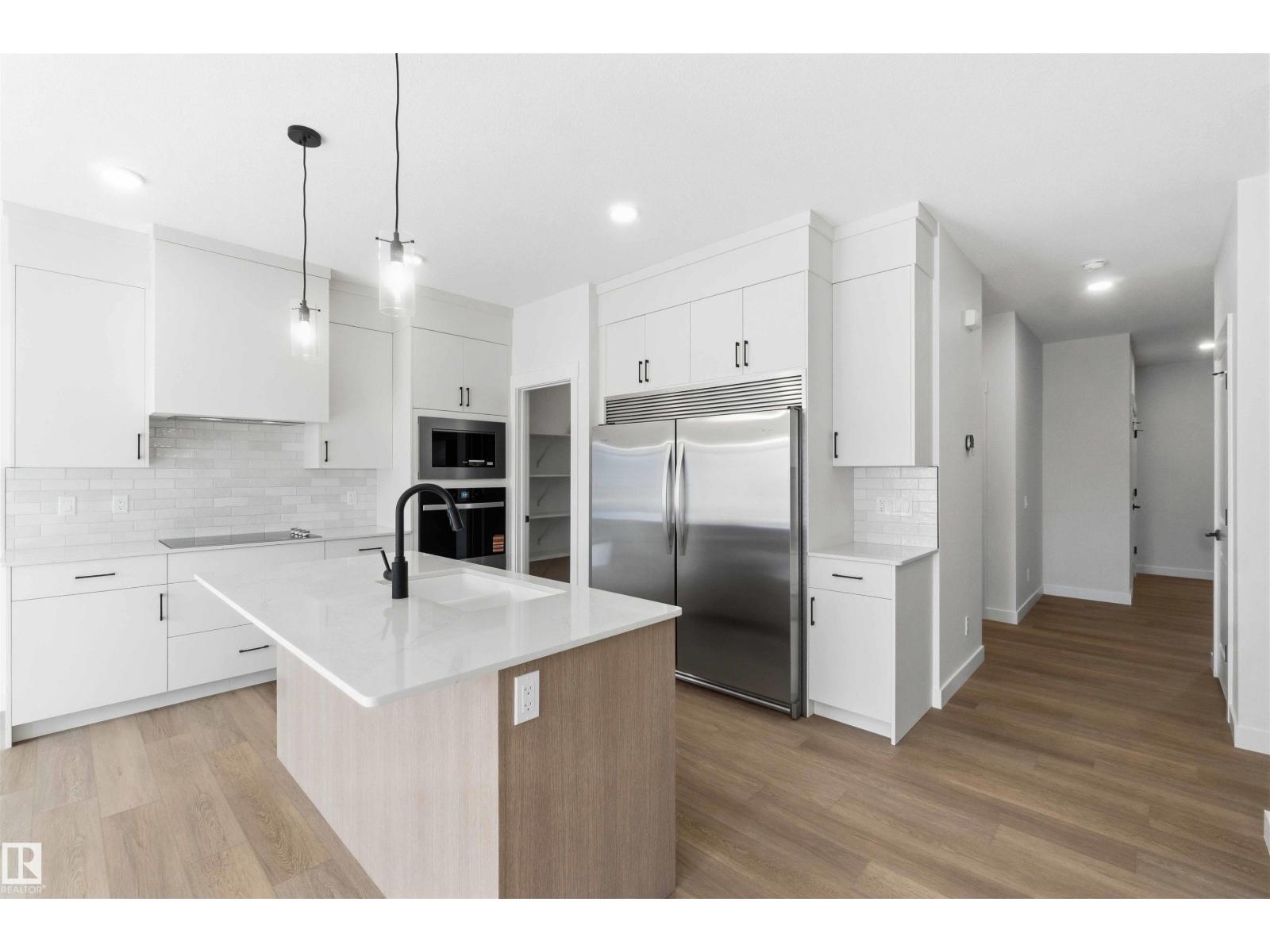 1085 Cristall Cr Sw Property Photo 7