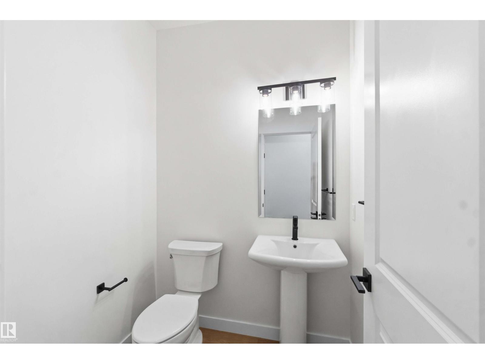1085 Cristall Cr Sw Property Photo 13