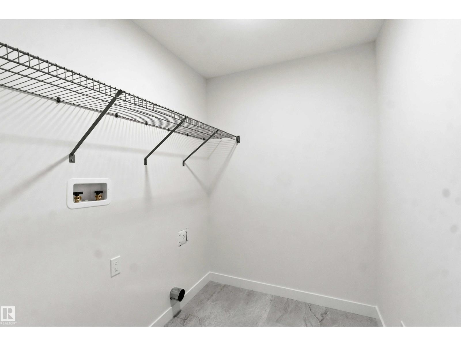 1085 Cristall Cr Sw Property Photo 20