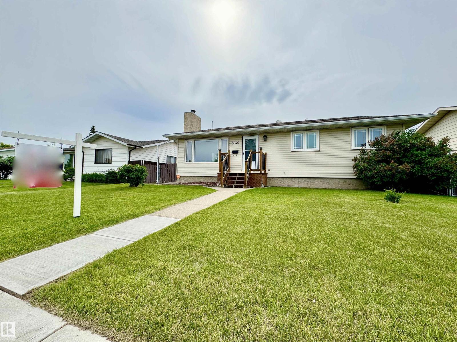 5040 47 St Property Photo 55