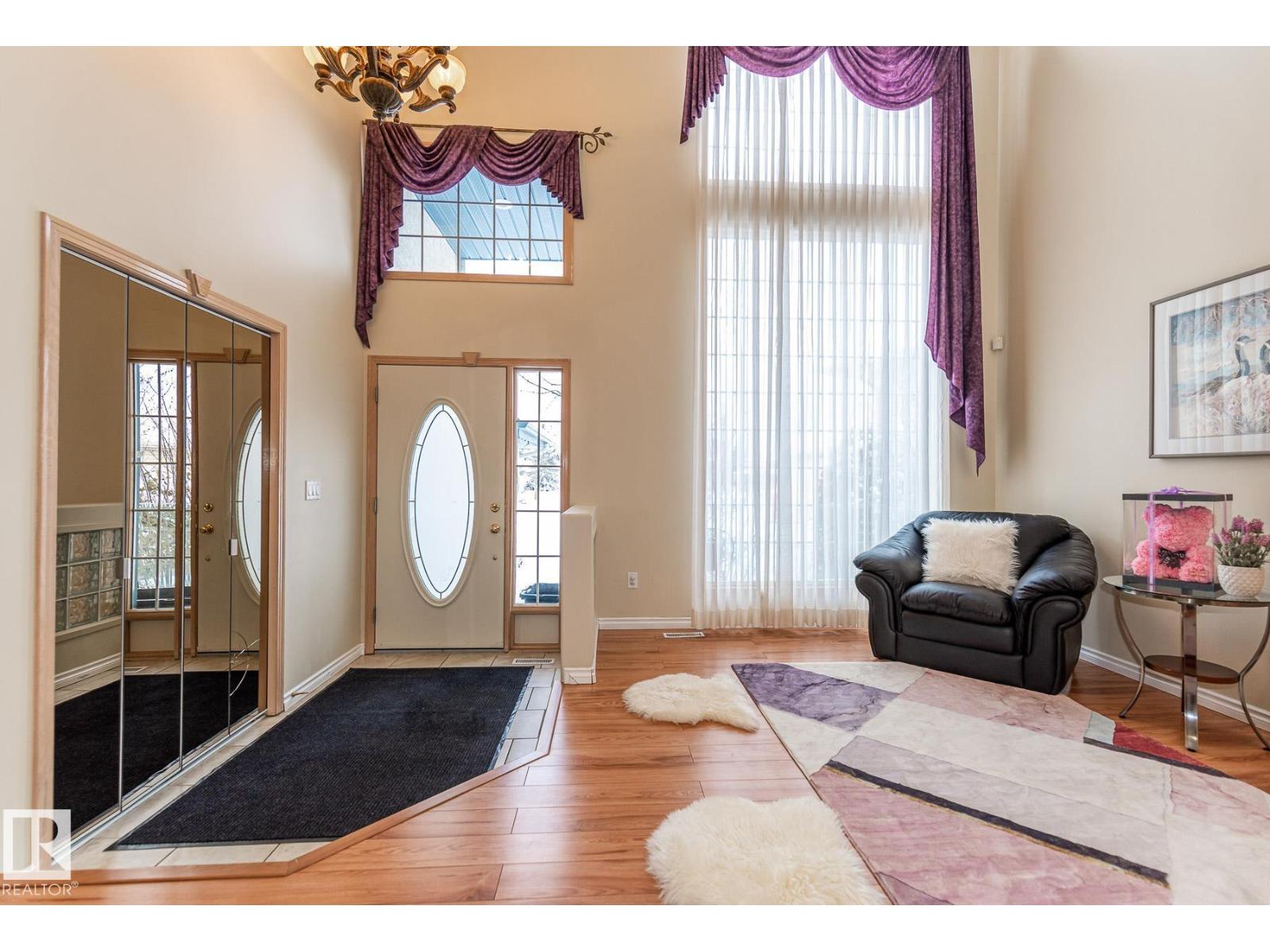 1135 116 ST NW