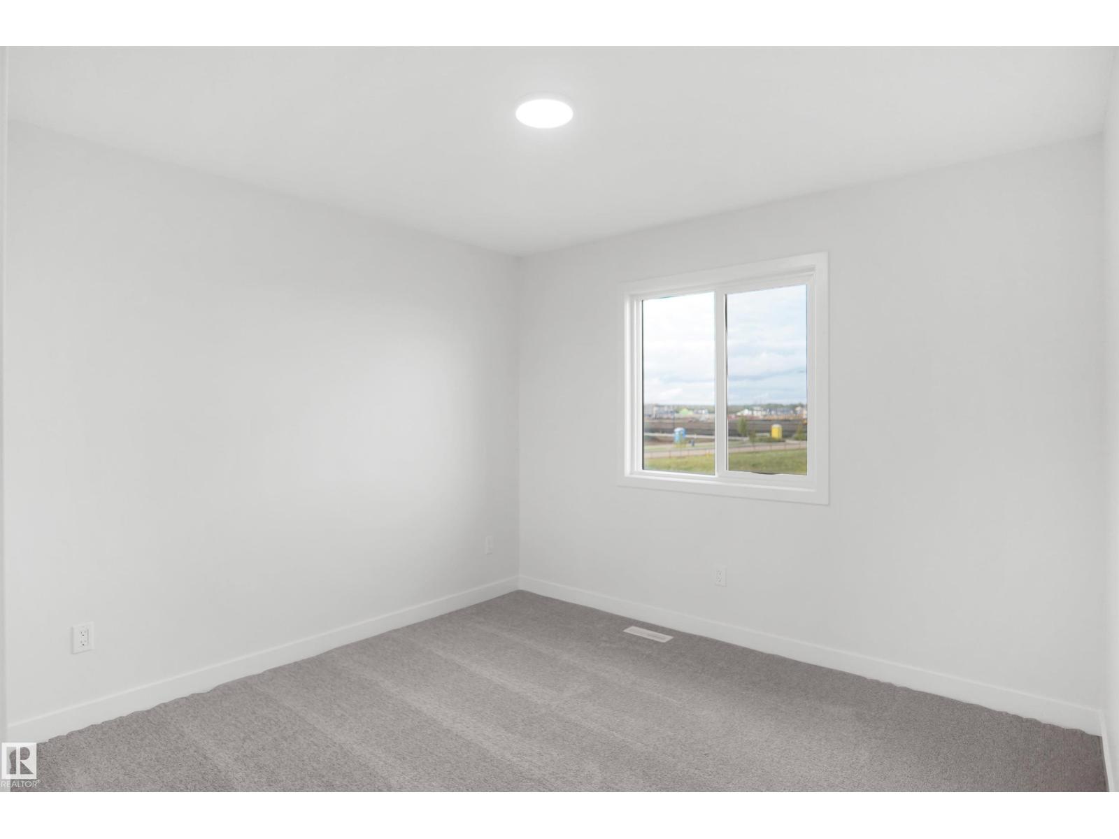 20928 16 Av Nw Property Photo 28