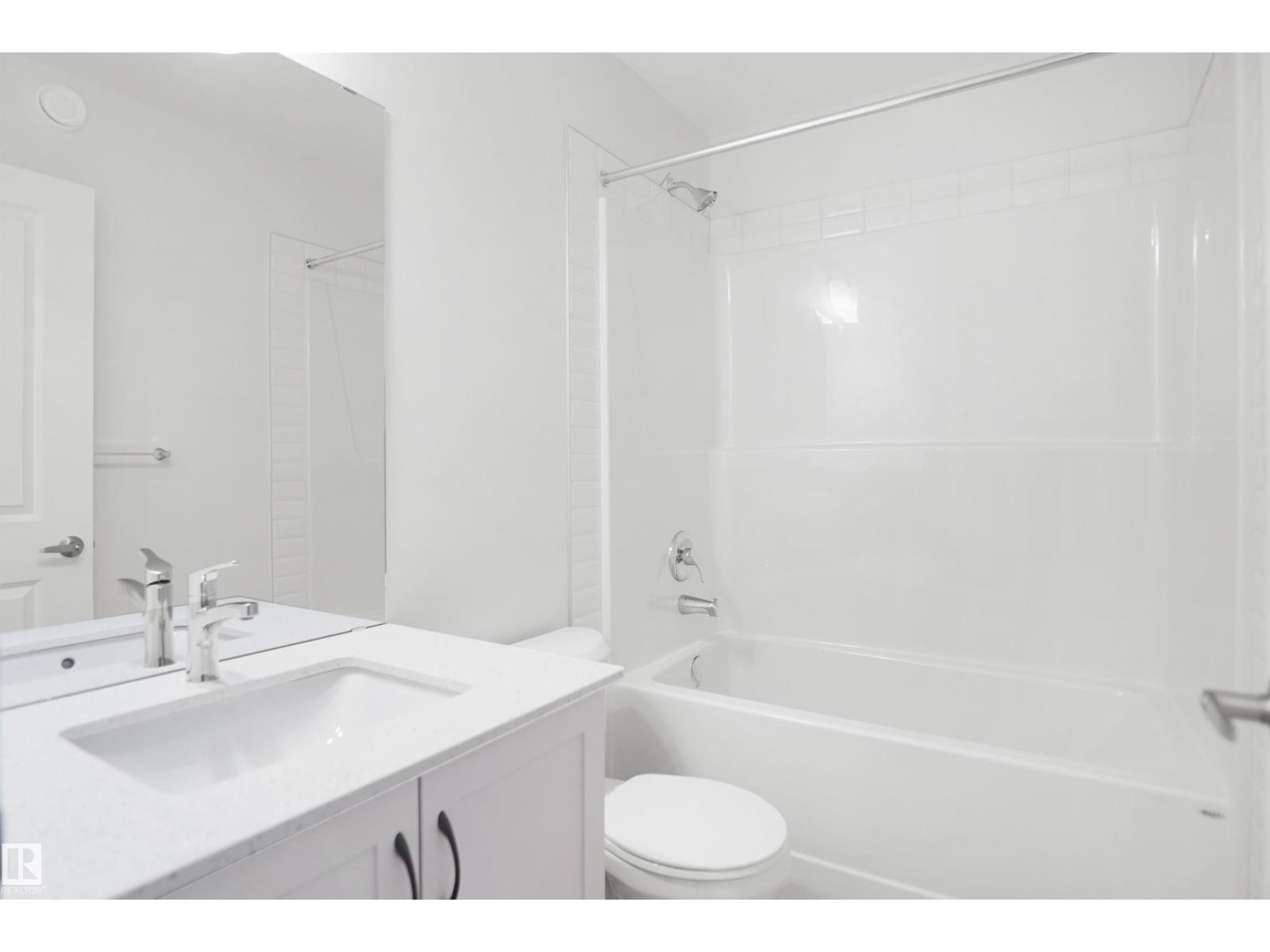 20928 16 Av Nw Property Photo 32