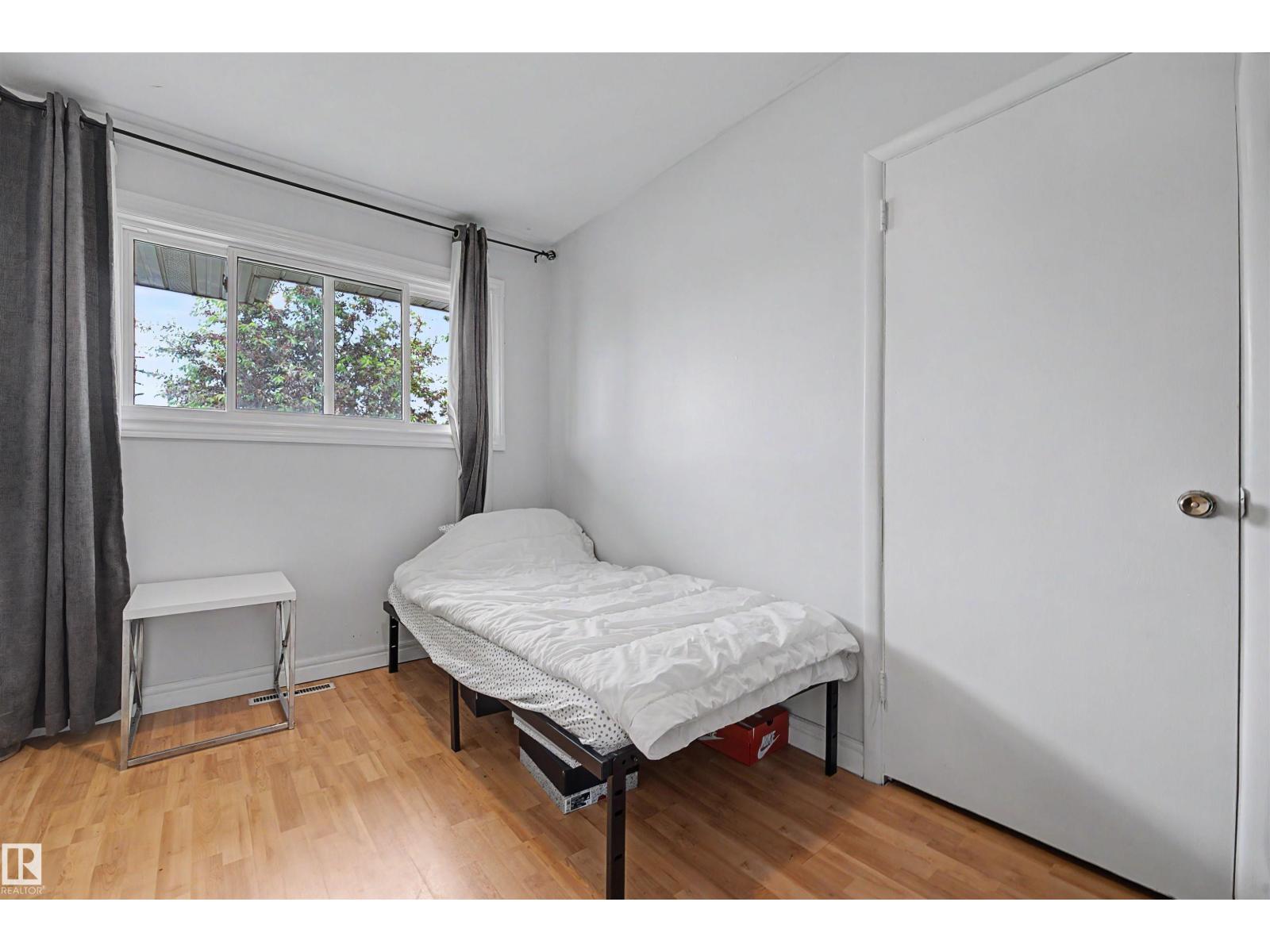 12707 87 St Nw Property Photo 15