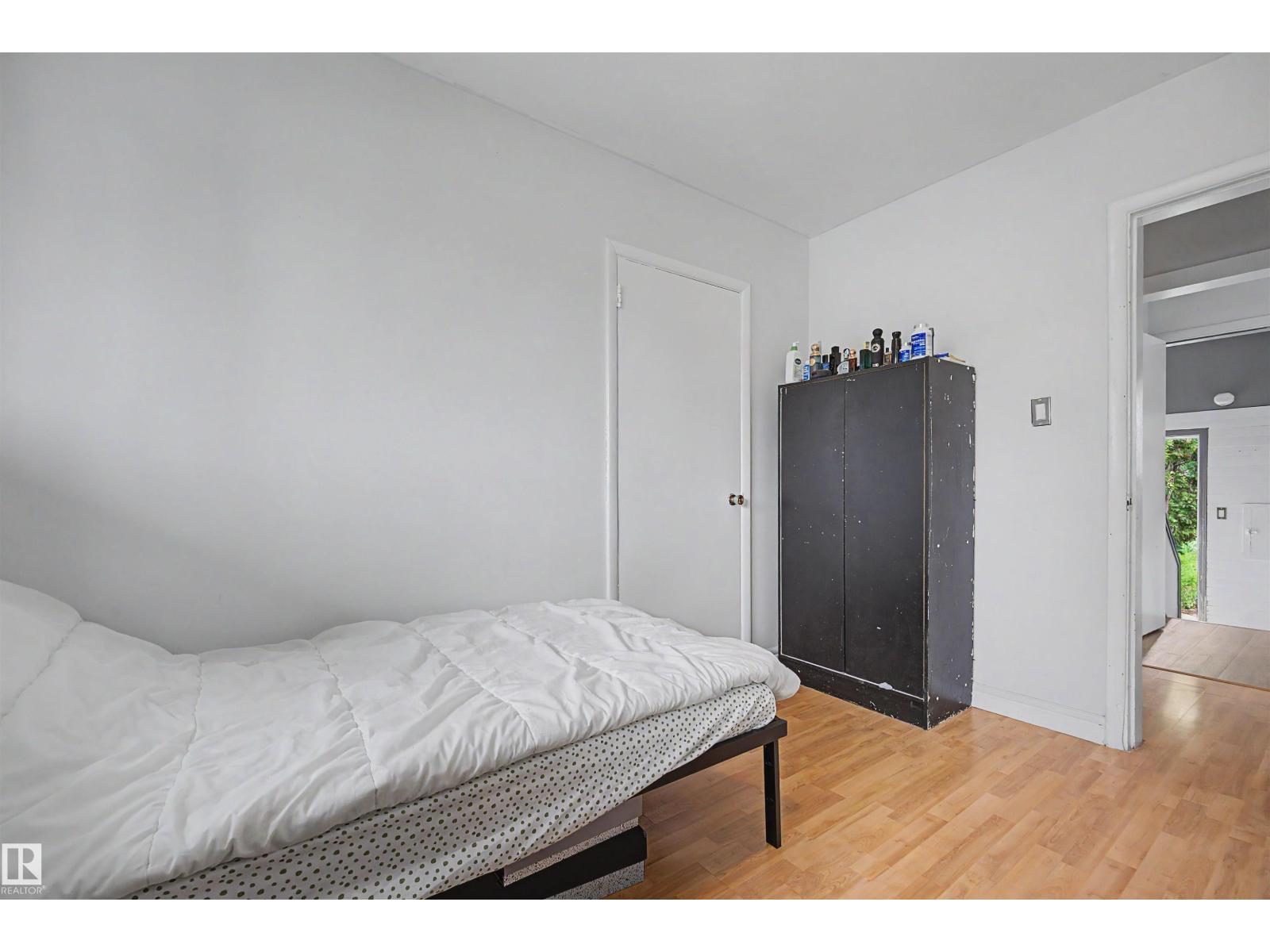12707 87 St Nw Property Photo 16
