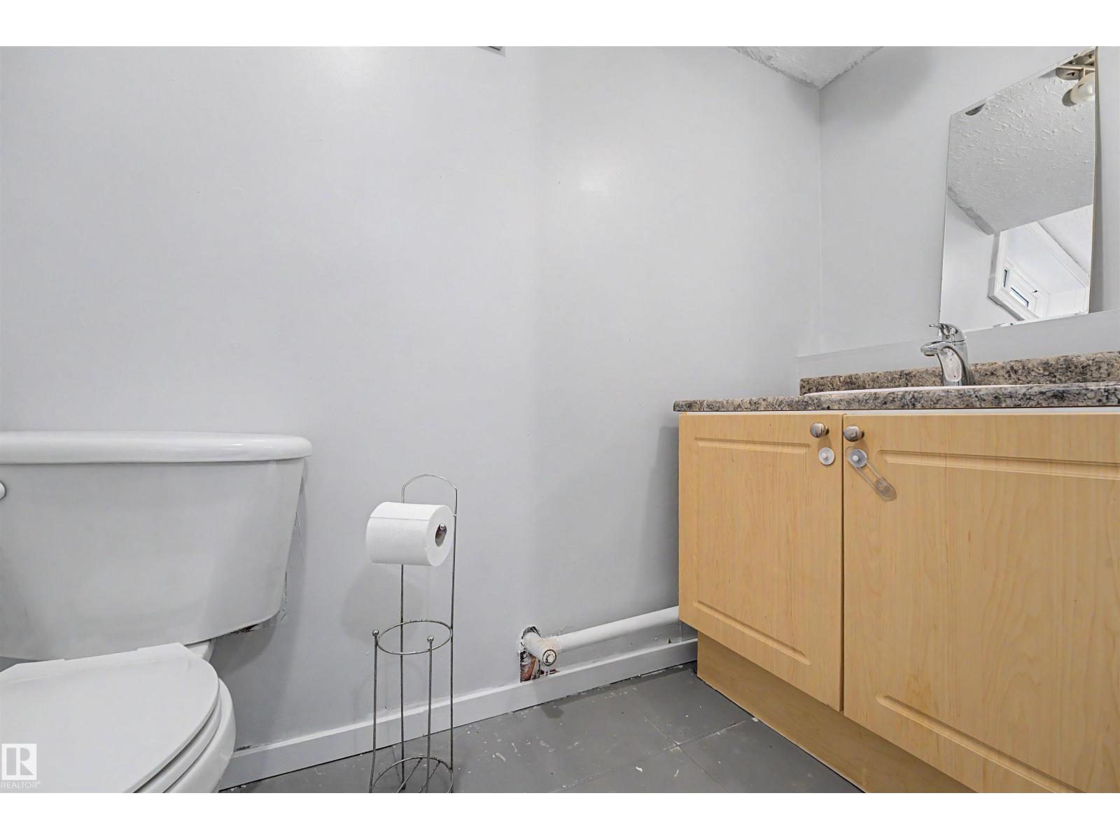 12707 87 St Nw Property Photo 27