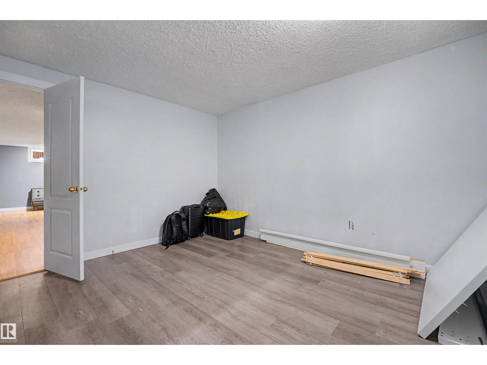 12707 87 St Nw Property Photo 37