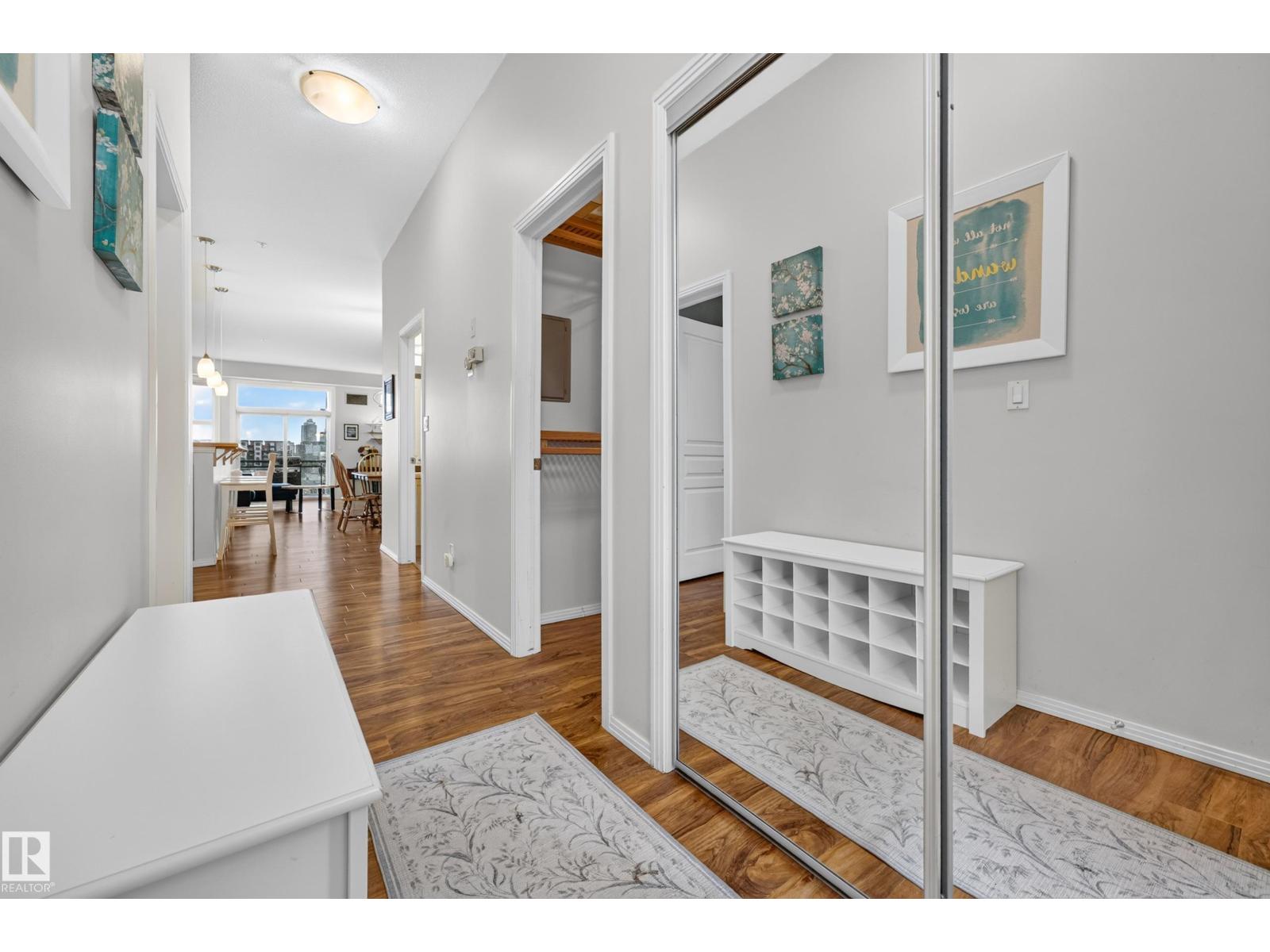 #410 10531 117 St Nw Property Photo 4