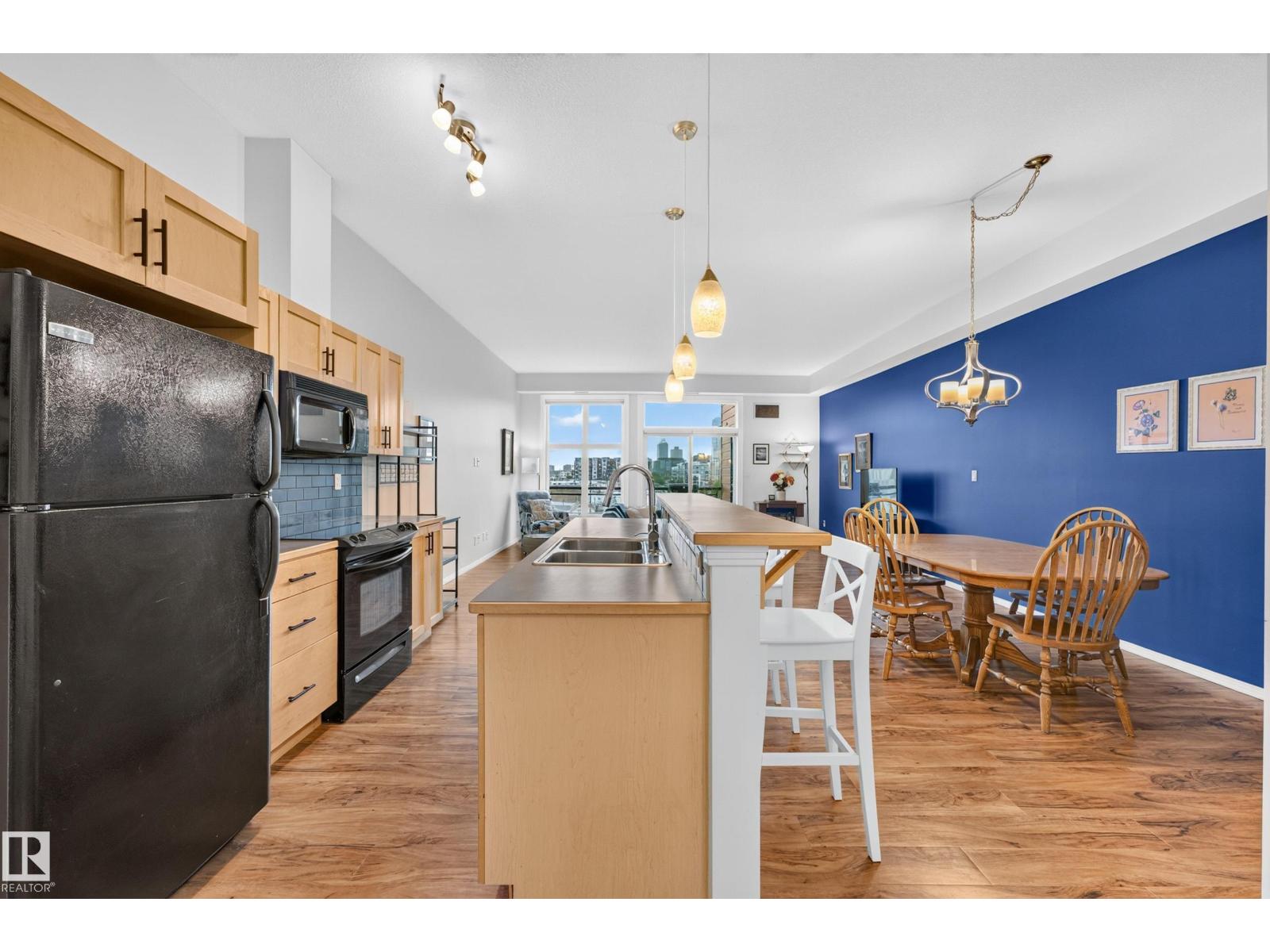 #410 10531 117 St Nw Property Photo 6