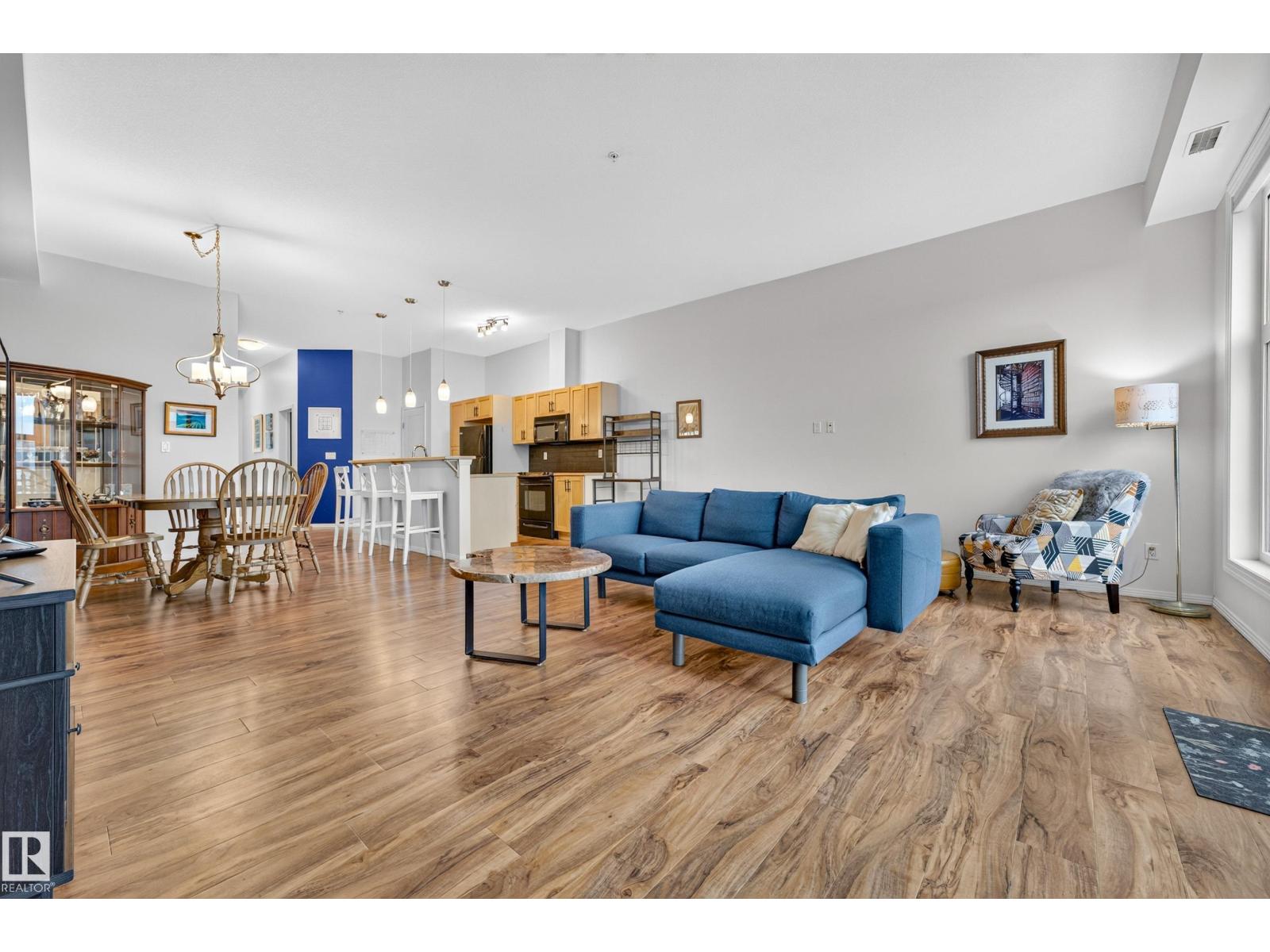 #410 10531 117 St Nw Property Photo 16