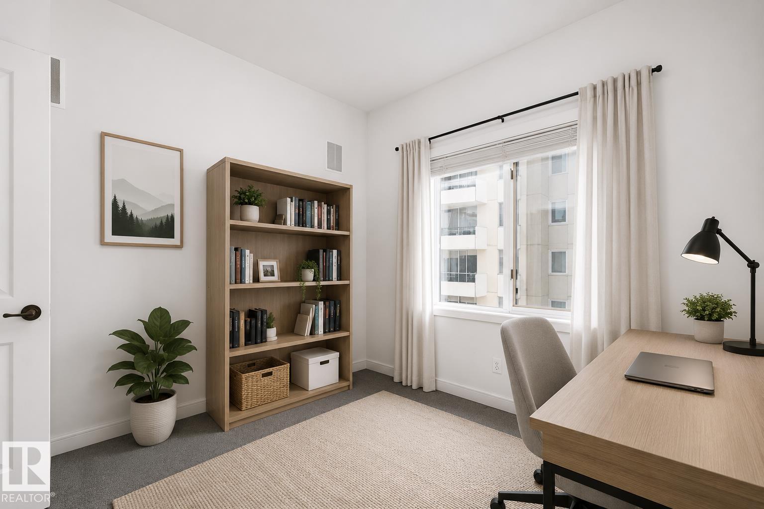#403 11415 100 Av Nw Property Photo 16