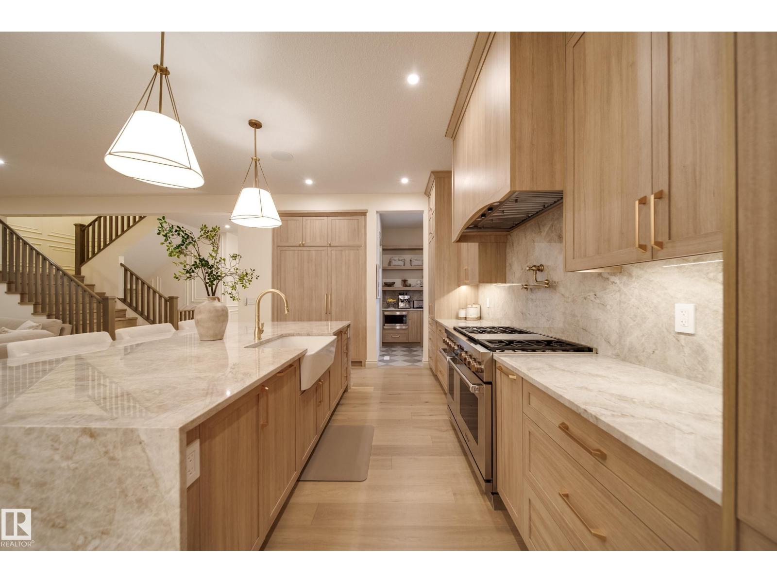 7308 Ada Bv Nw Property Photo 14