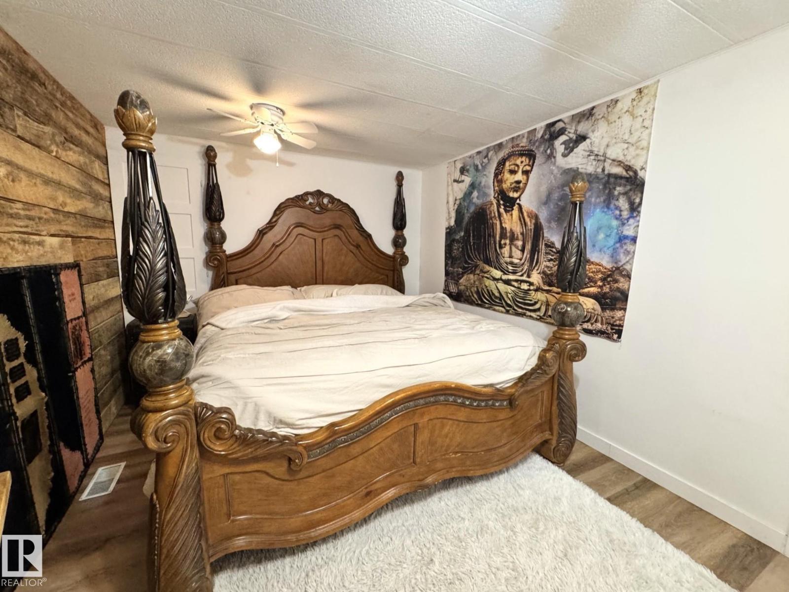 4707 54 Av Property Photo 20