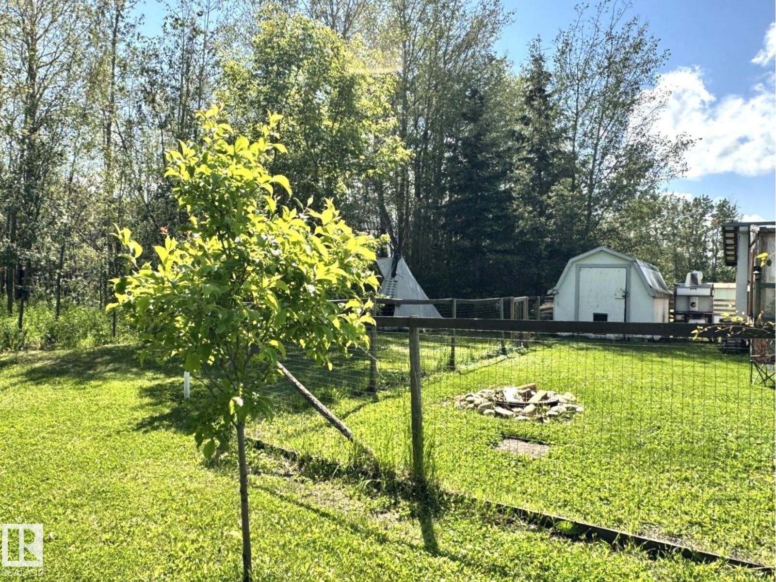 4707 54 Av Property Photo 53