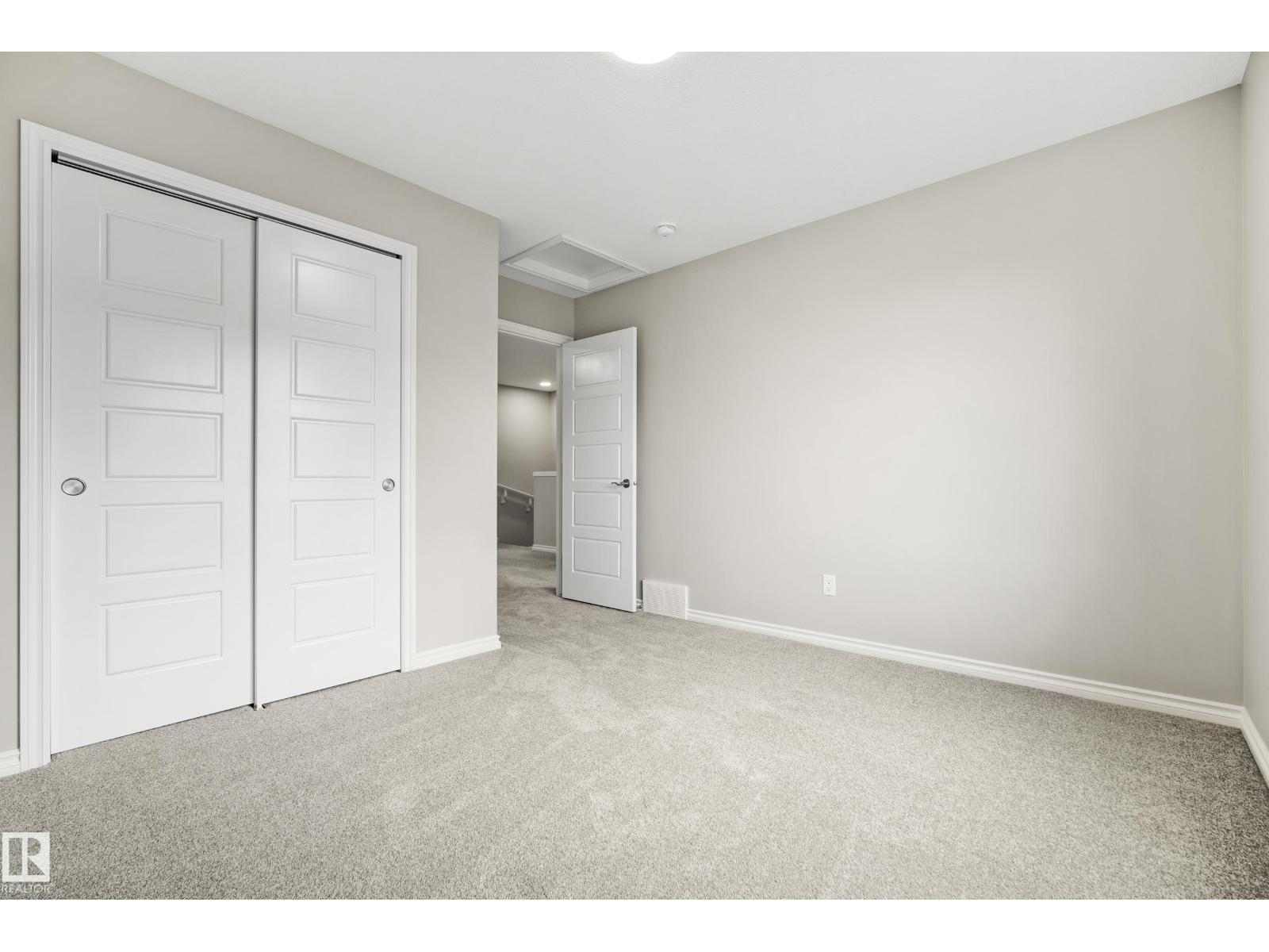 1222 Mcleod Av Property Photo 35