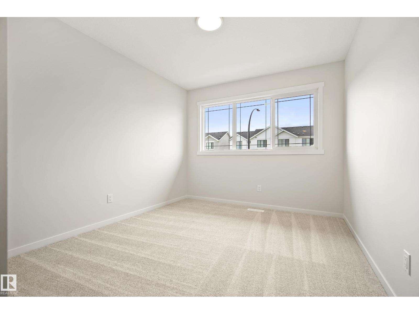 1224 Mcleod Av Property Photo 31