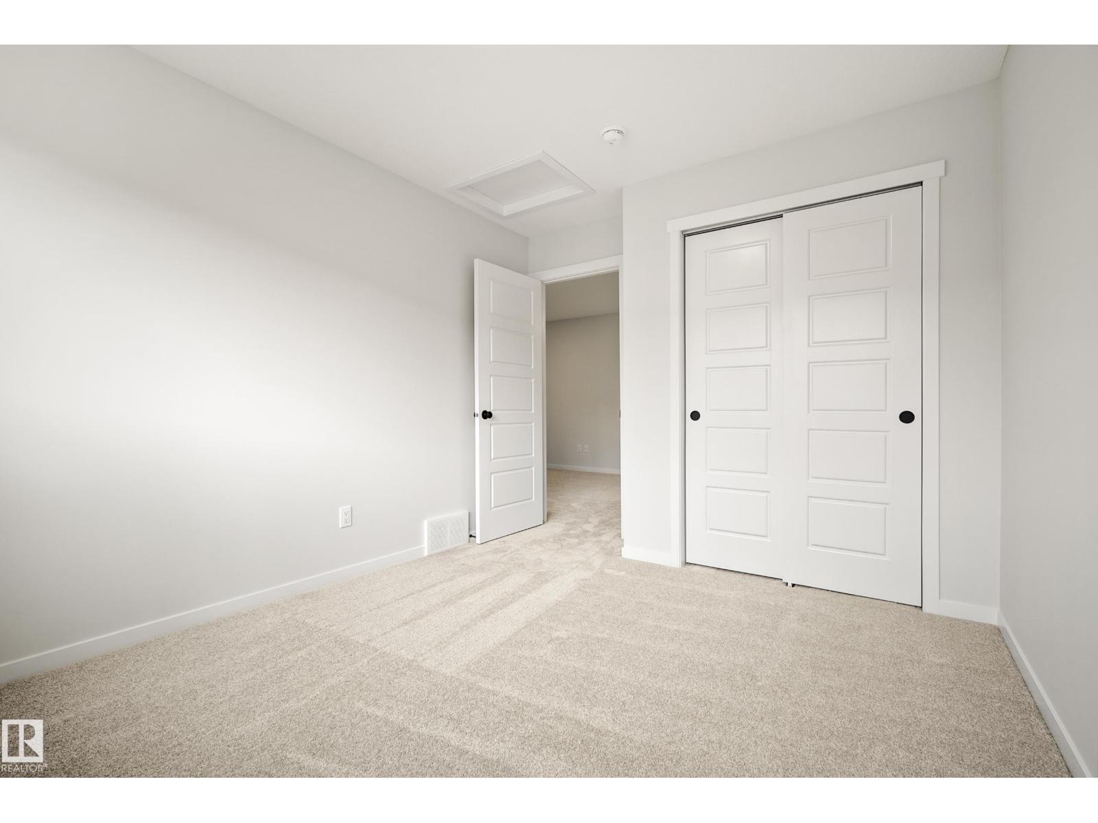 1224 Mcleod Av Property Photo 32