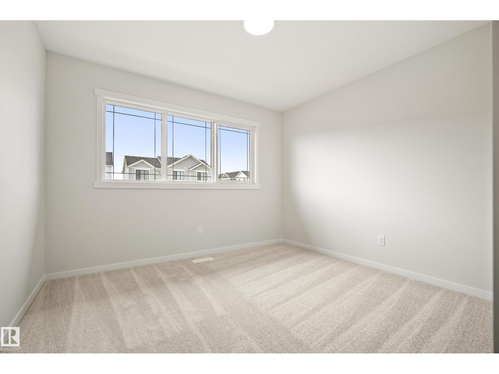 1224 Mcleod Av Property Photo 34