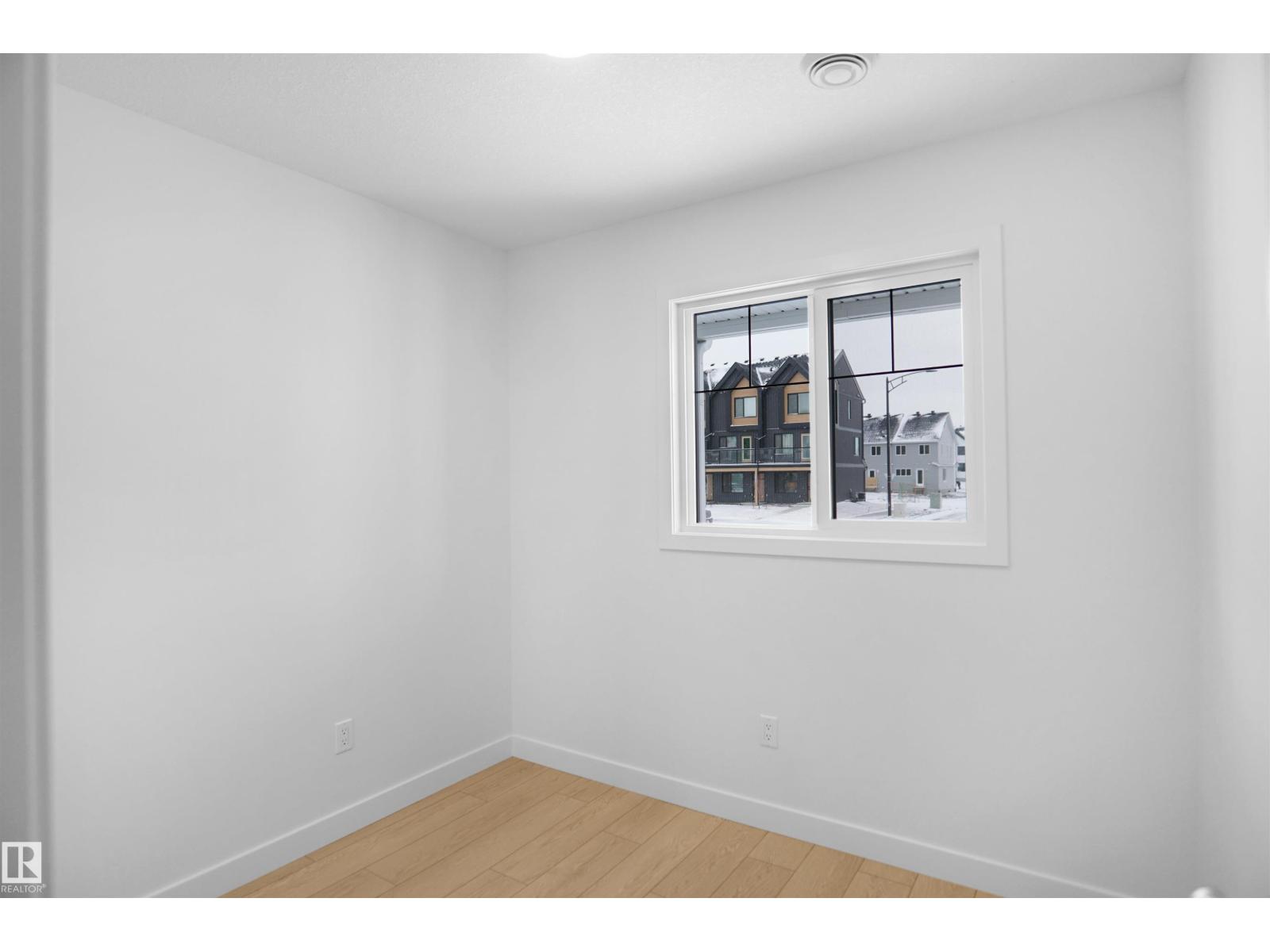 21034 24 Av Nw Property Photo 6