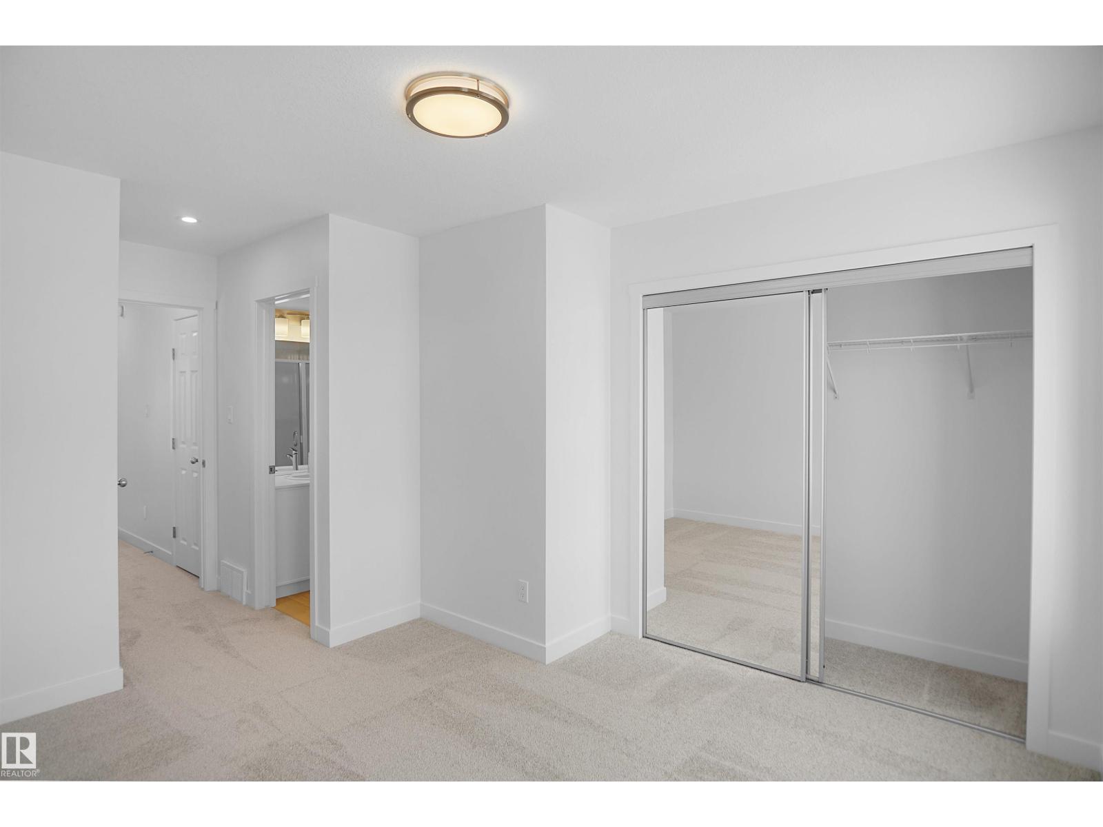 21034 24 Av Nw Property Photo 23