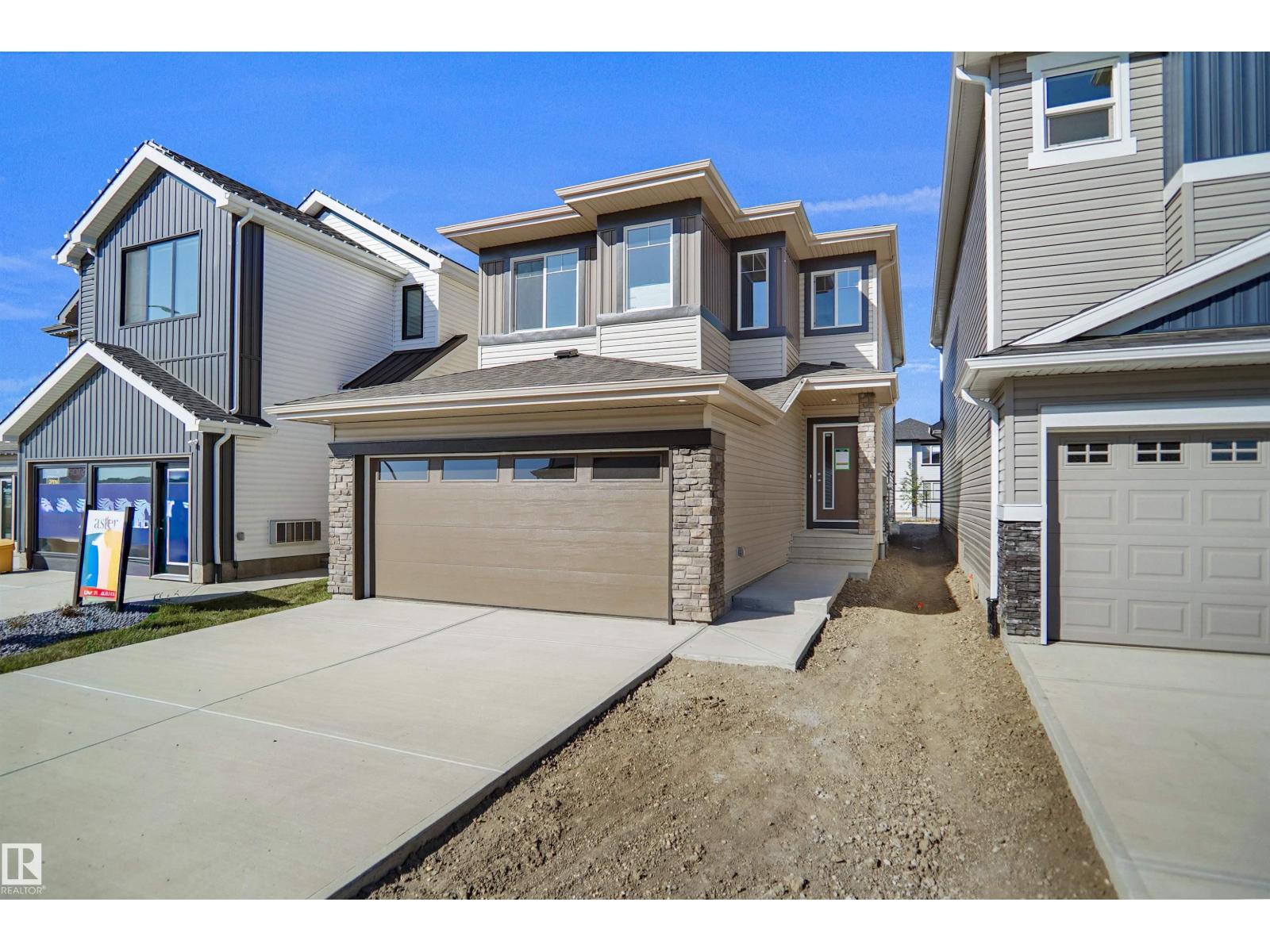 956 17 Av Nw Property Photo 1