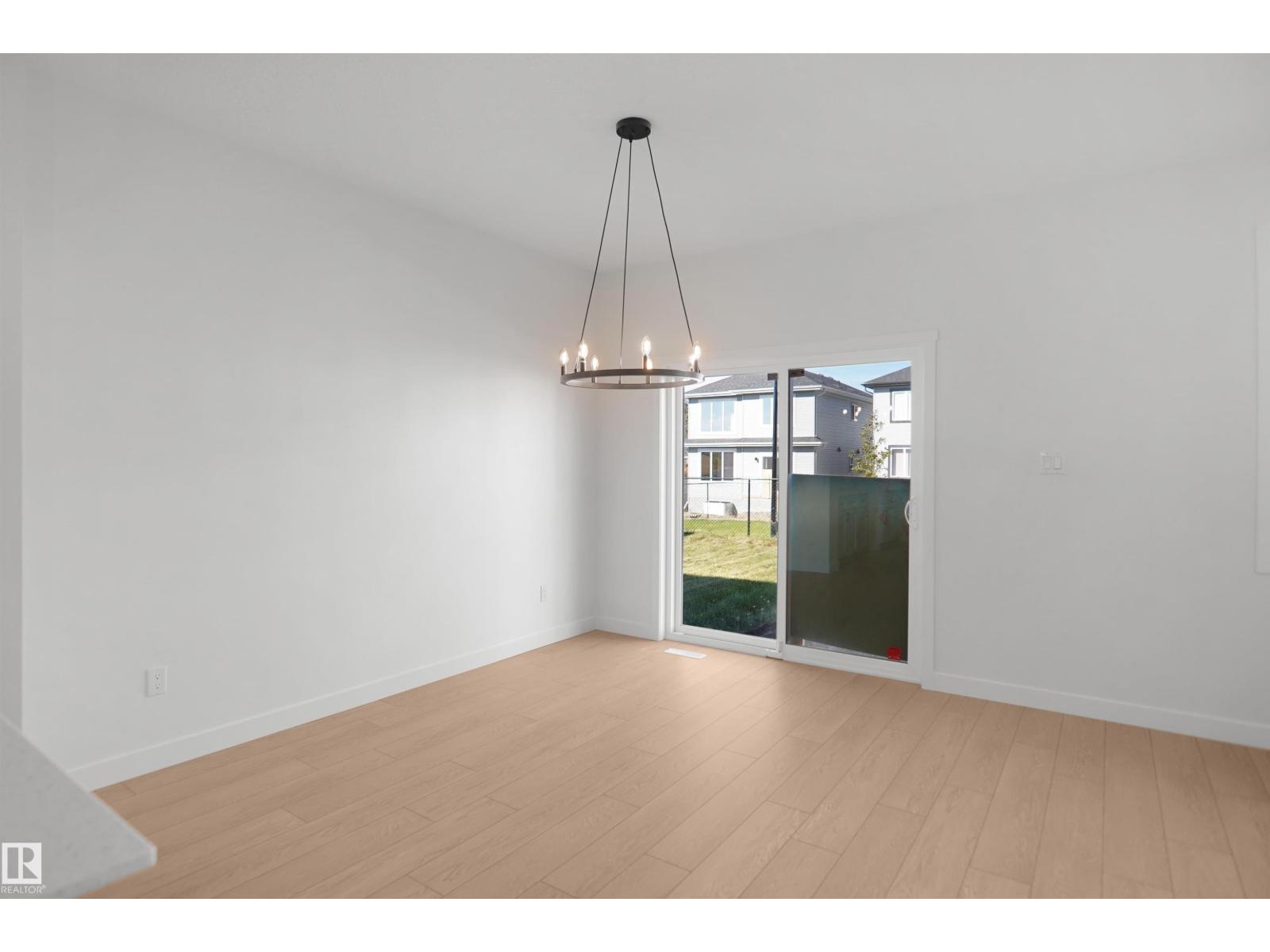 956 17 Av Nw Property Photo 10