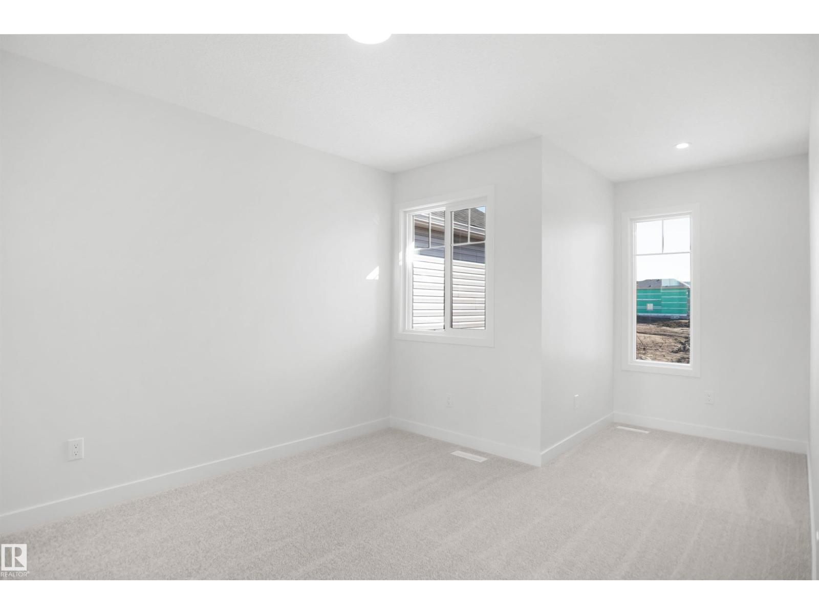 956 17 Av Nw Property Photo 30