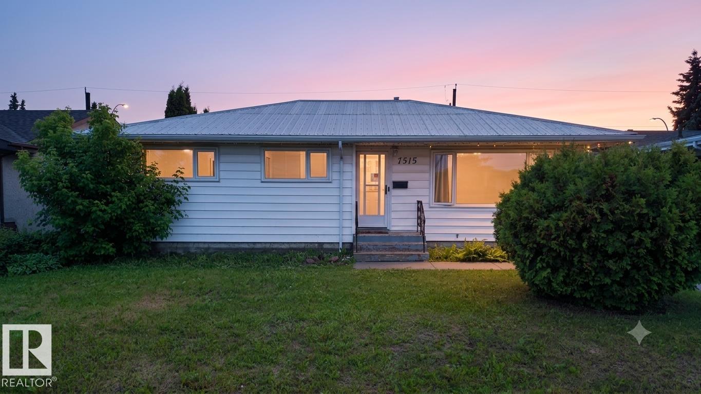7515 130 Av Nw Property Photo 2