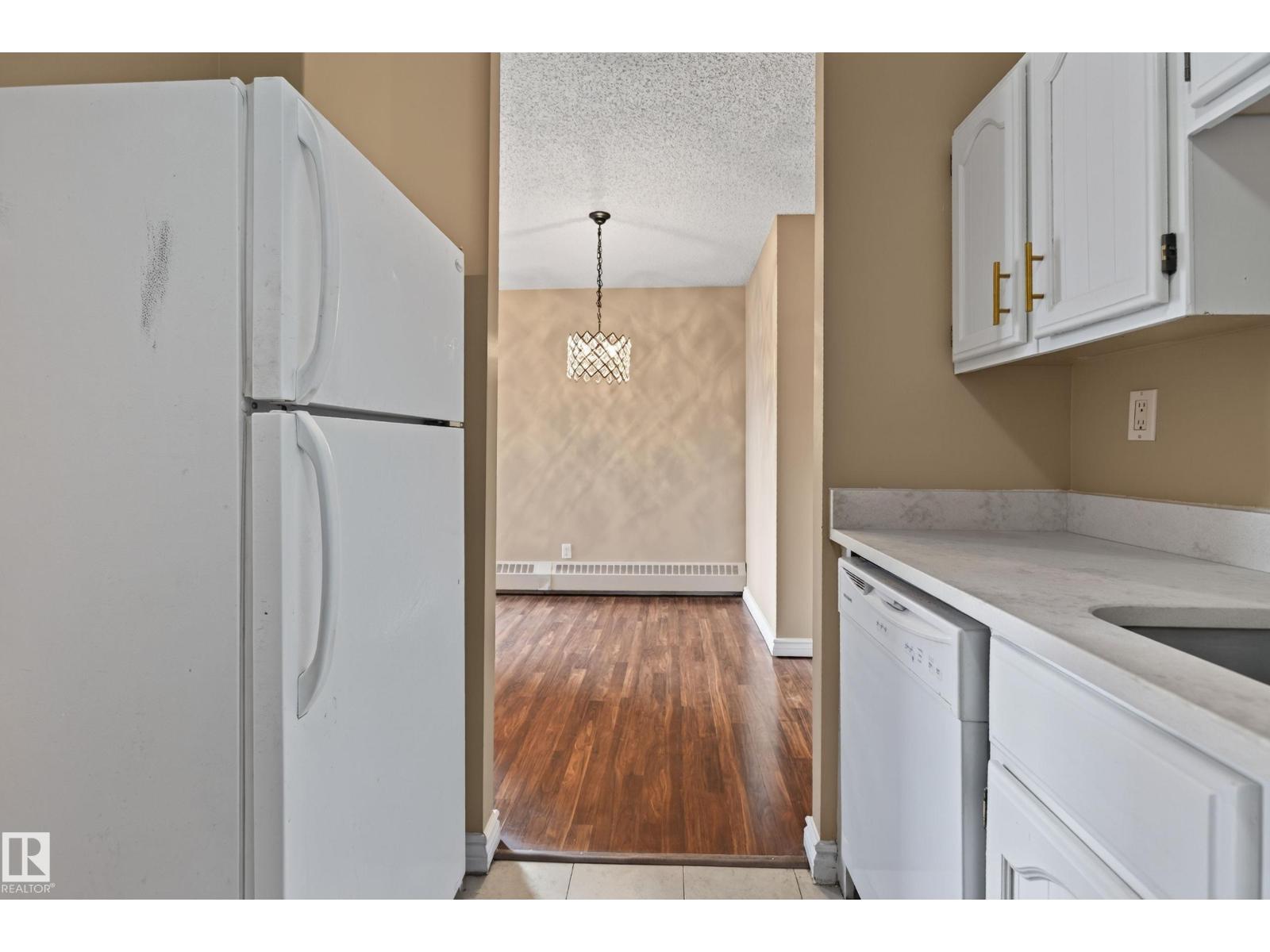 #603 10175 109 St Nw Property Photo 12