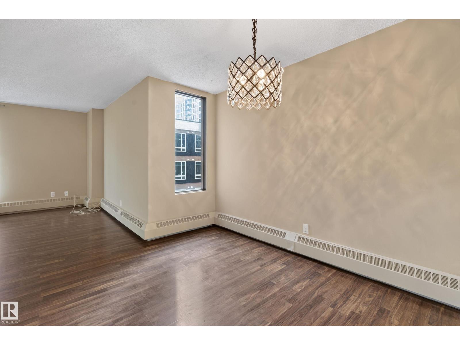 #603 10175 109 St Nw Property Photo 15