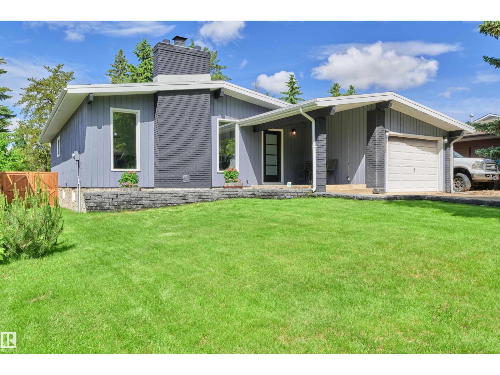 28 GOODRIDGE DR