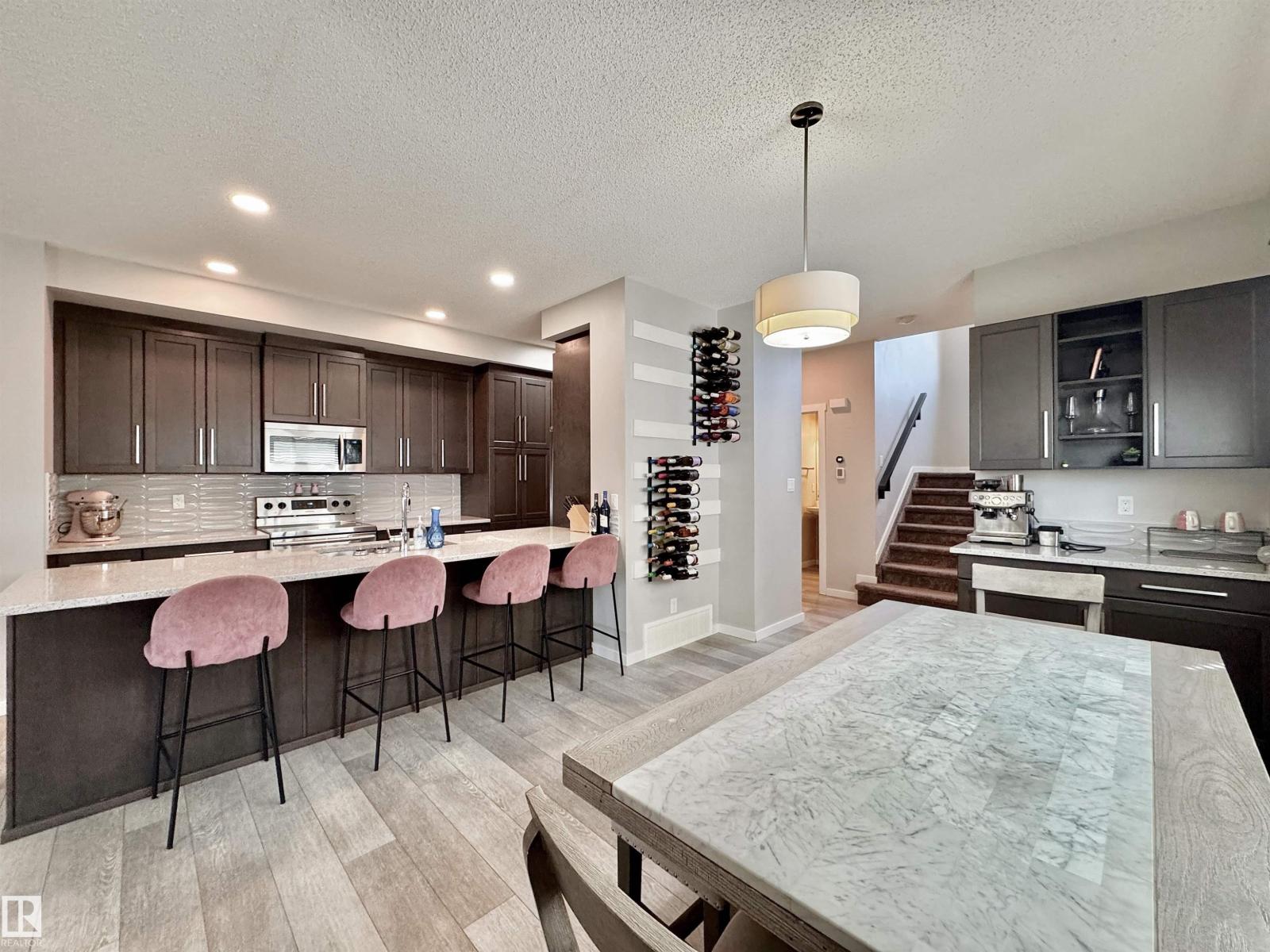 302 Balsam Li Property Photo 1