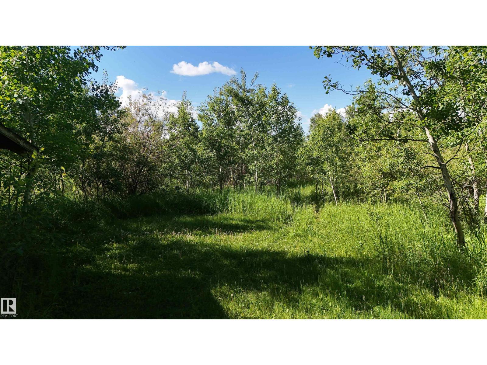 5416 51 Av Property Photo 42