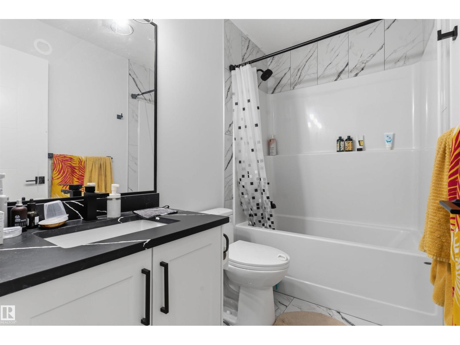 4373 37 St Property Photo 18