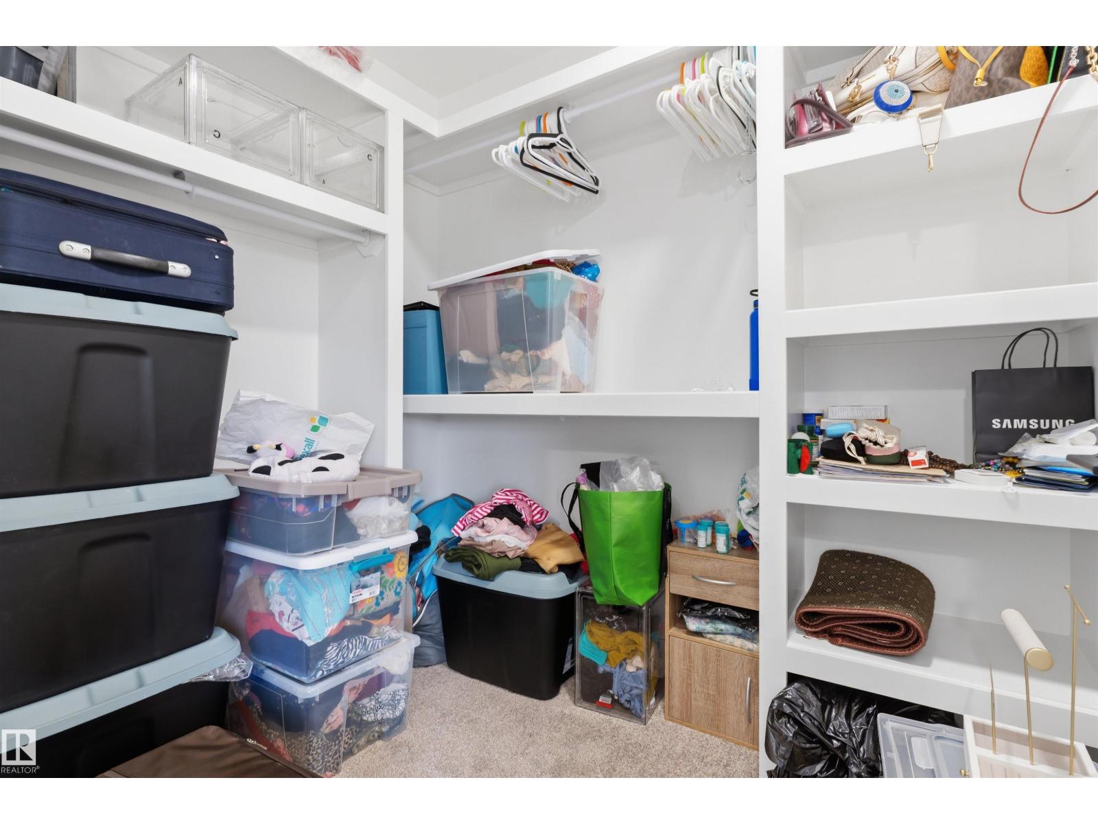 4373 37 St Property Photo 24