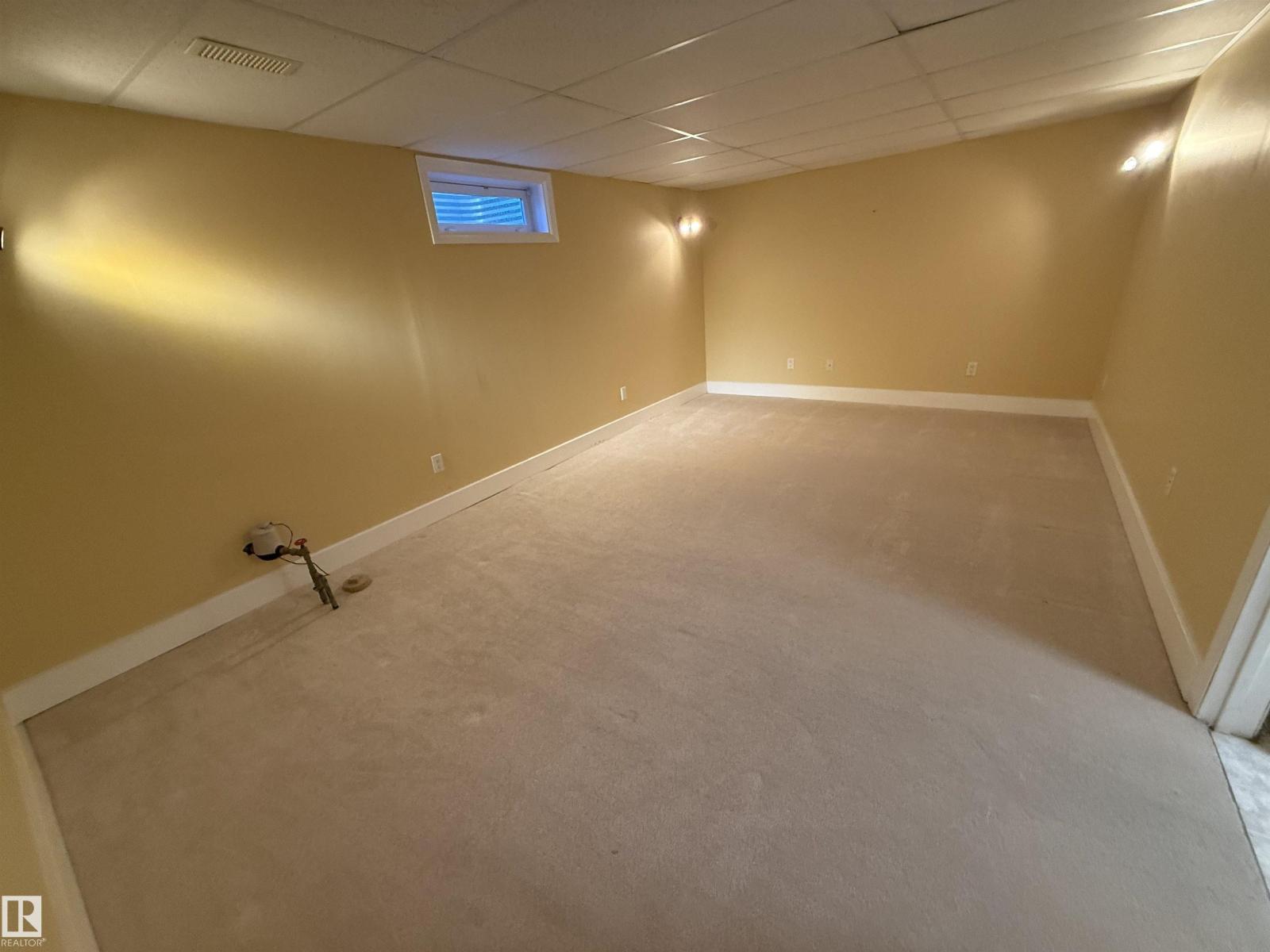 4359 46 St Property Photo 26